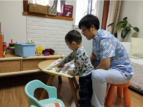 兒童成長陪伴師與高端育兒嫂的區別,北京大班為您分享(兒童成長陪伴師是做什么的)